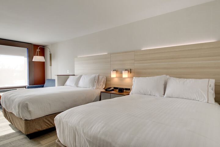 Room 42 of 70