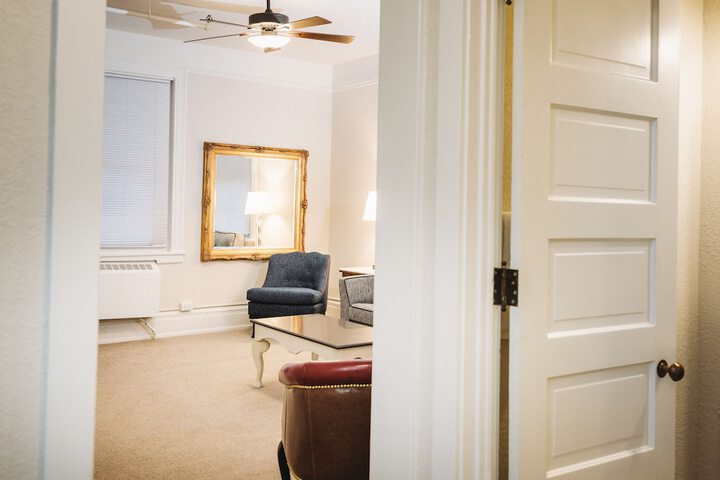 Room 48 of 129