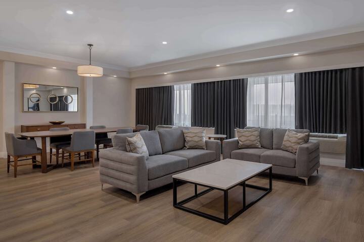 DoubleTree by Hilton Hotel London Ontario