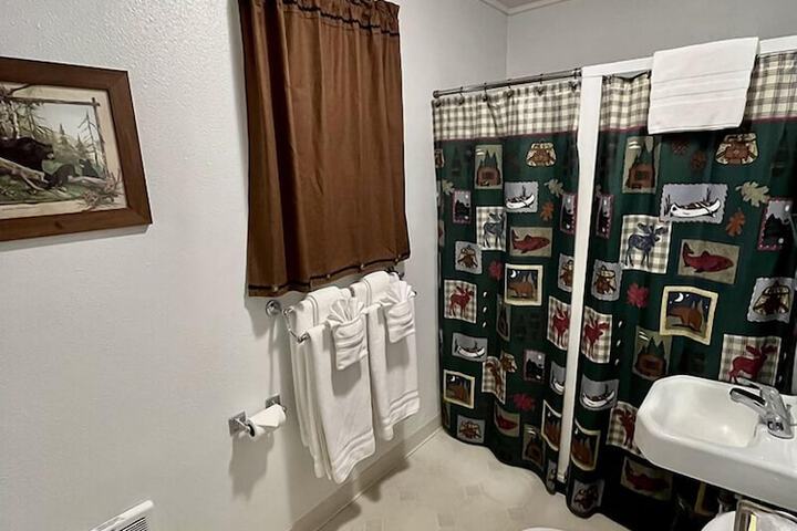 Room 29 of 49