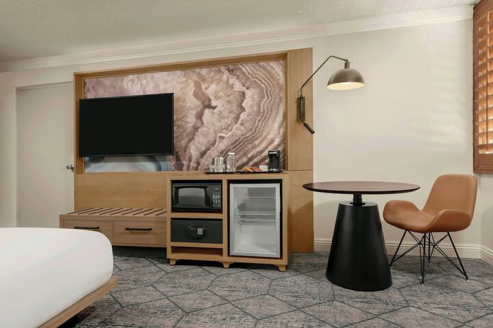 Sheraton La Jolla Hotel