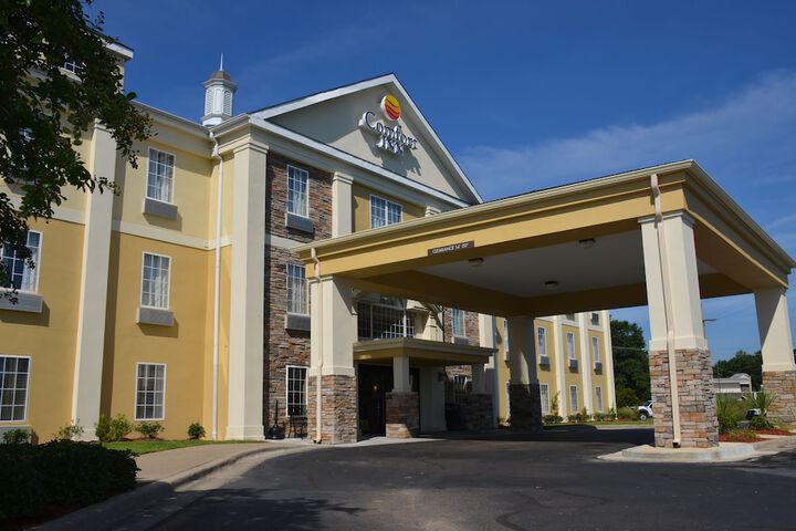 Hotel 4 of 53