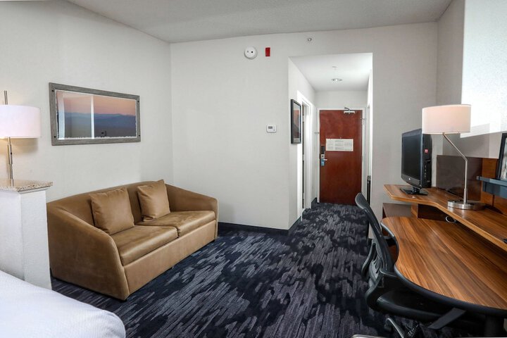 Fairfield Inn & Suites Charleston North / Ashley Phosphate