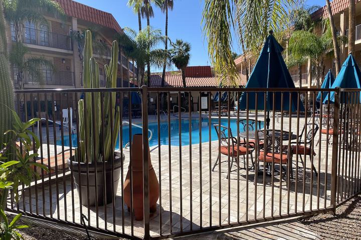 Sundeck 65 of 68