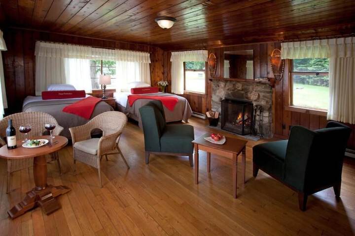 Lake Crescent Lodge