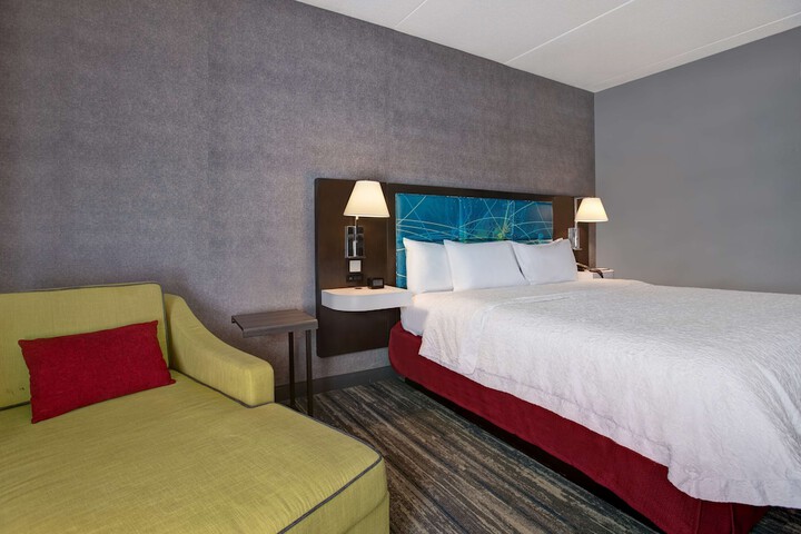Room 14 of 42