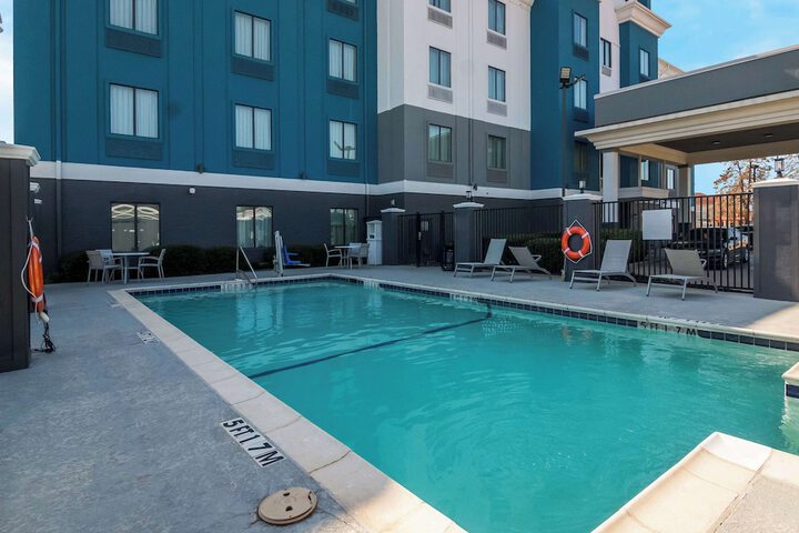 Pool 5 of 31