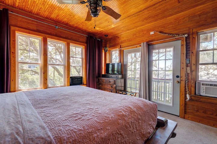 Beachside Boutique Inn – Folly Beach Rooms & Private Cottages