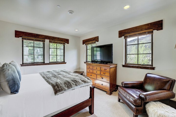 The Lodge at Vail a RockResort by Vail Resorts