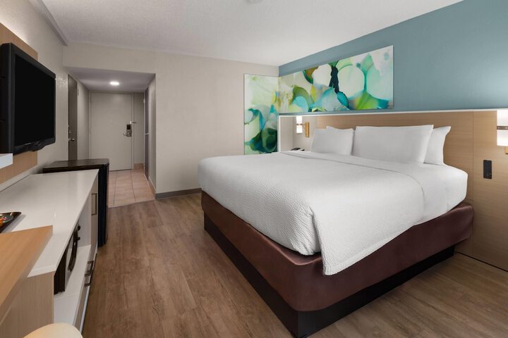 Wyndham Garden Romulus Detroit Metro Airport