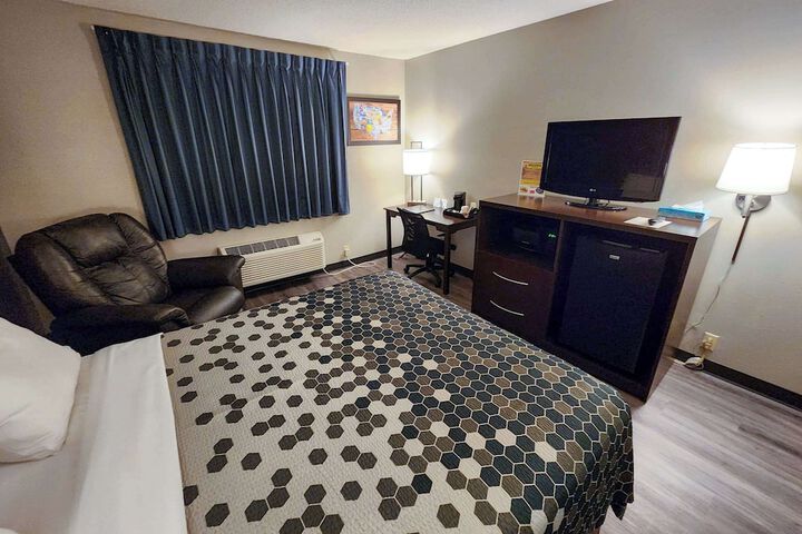 Room 25 of 32