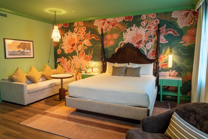 The Carlton Hotel Atascadero – Paso Robles, a Tribute Portfolio Hotel