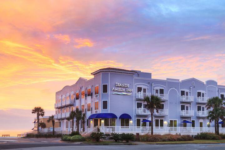 Seaside Amelia Inn