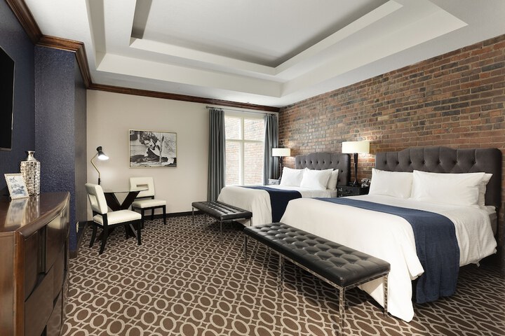 Des Lux Hotel