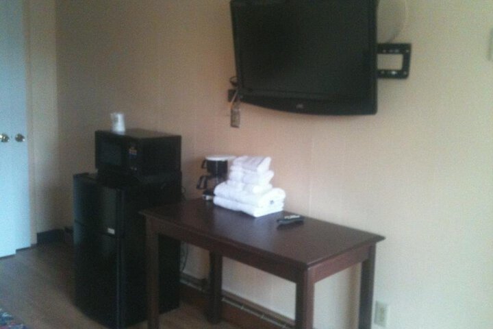 HUNTINGDON INN