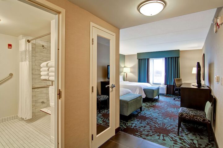 Room 34 of 78