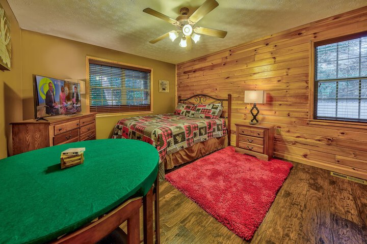 Room 13 of 25