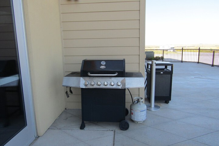 Property Grounds 30 of 30