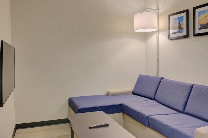 Quality Inn & Suites Roswell North