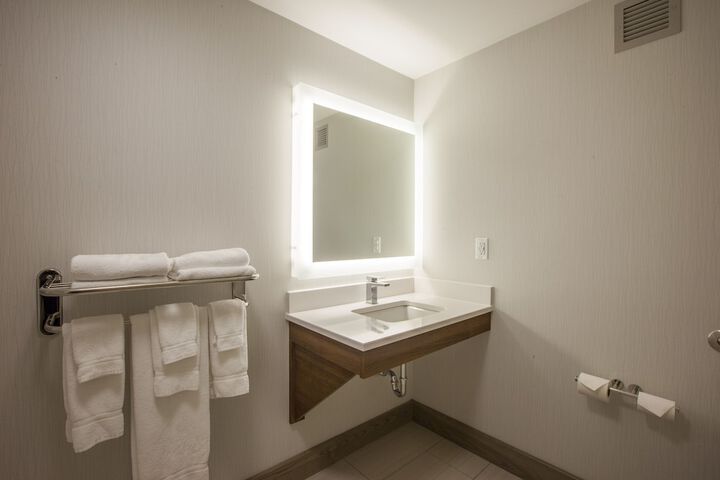 Room 35 of 50