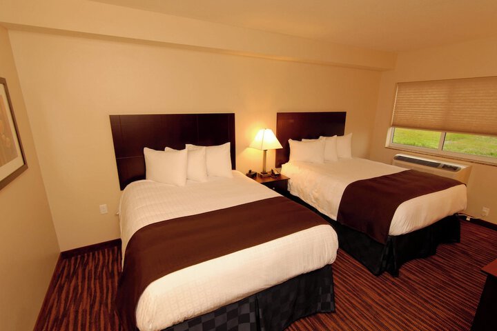 Room 72 of 104