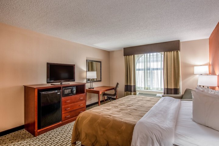 Room 14 of 27
