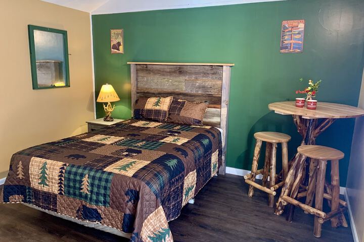 Room 48 of 60