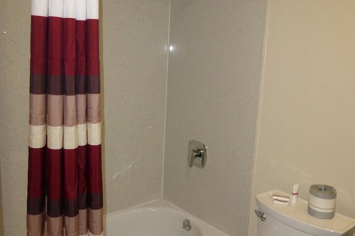 Room 23 of 25