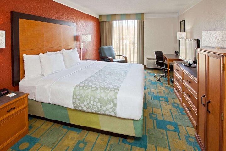 Room 38 of 60