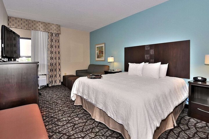 Room 8 of 29