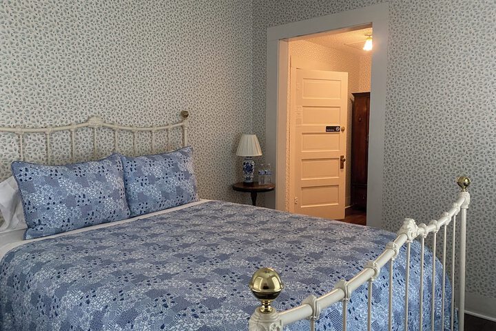 Room 20 of 44