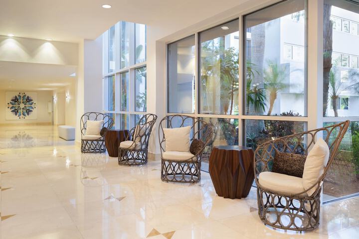 Hotel Interior 28 of 104
