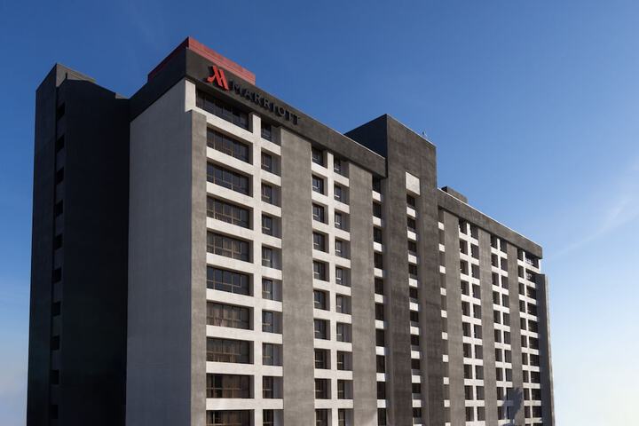 Hotel 5 of 54