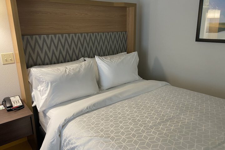 Room 42 of 82