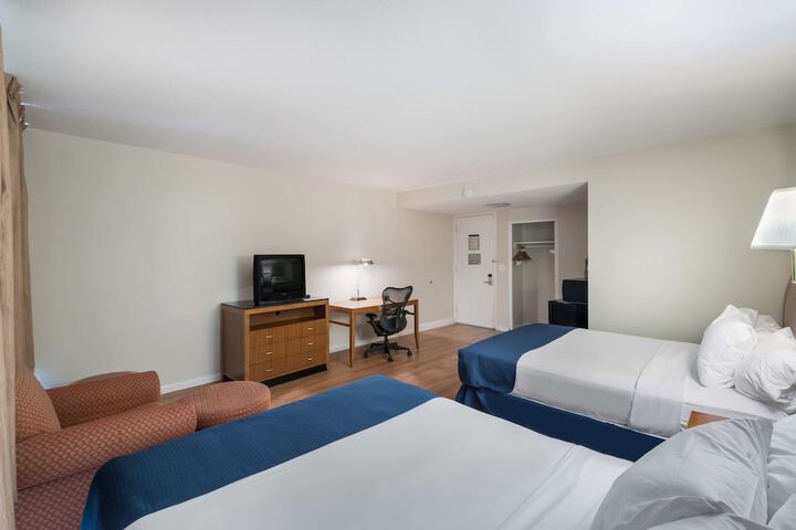 Room 21 of 29