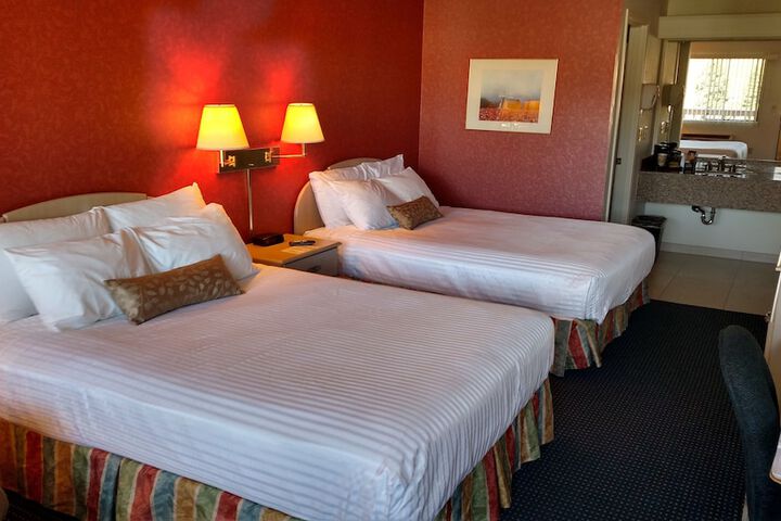Room 22 of 43