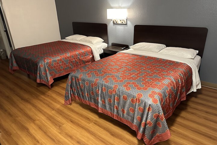 Room 15 of 21