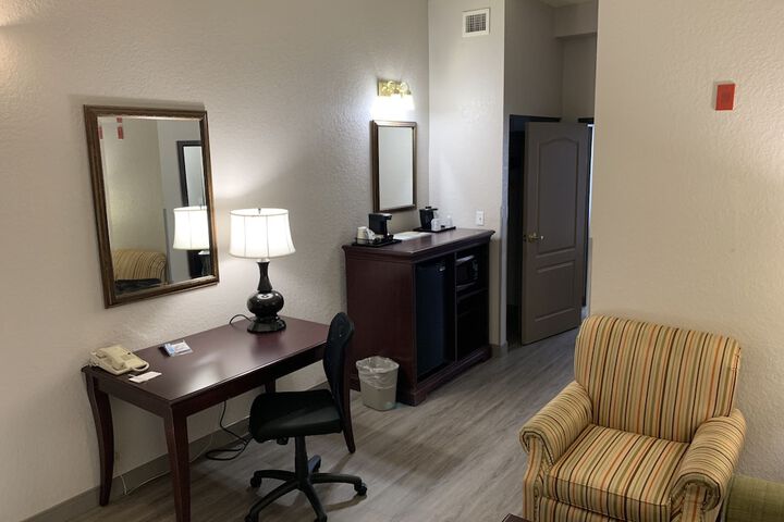 Room 36 of 54