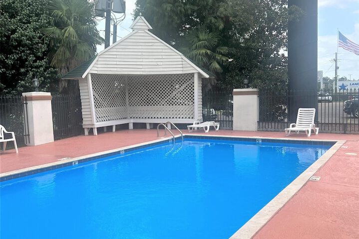 Days Inn by Wyndham Denham Springs-Baton Rouge East
