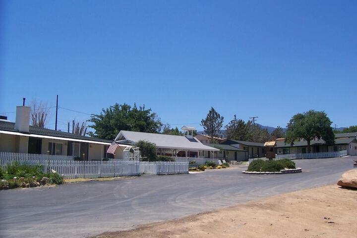 Hotel 4 of 60