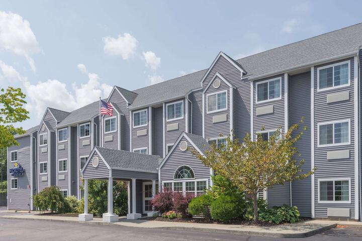Microtel Inn & Suites by Wyndham Uncasville Casino Area