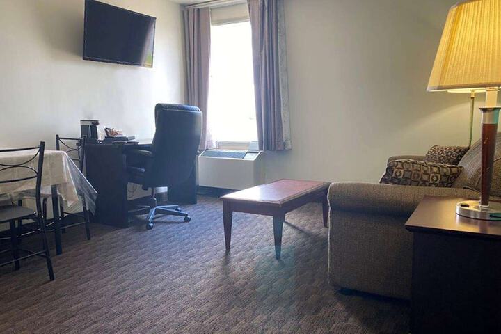 Room 58 of 95