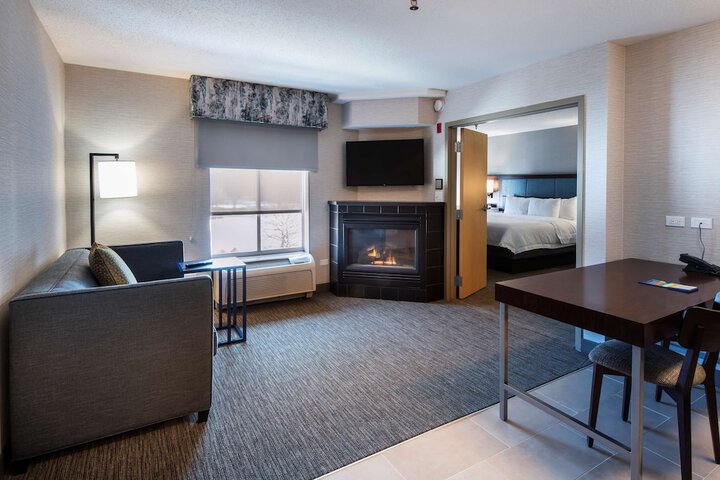 Hampton Inn & Suites Chicago / Lincolnshire