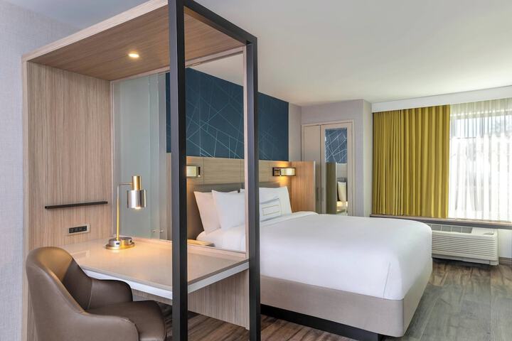 Room 19 of 26