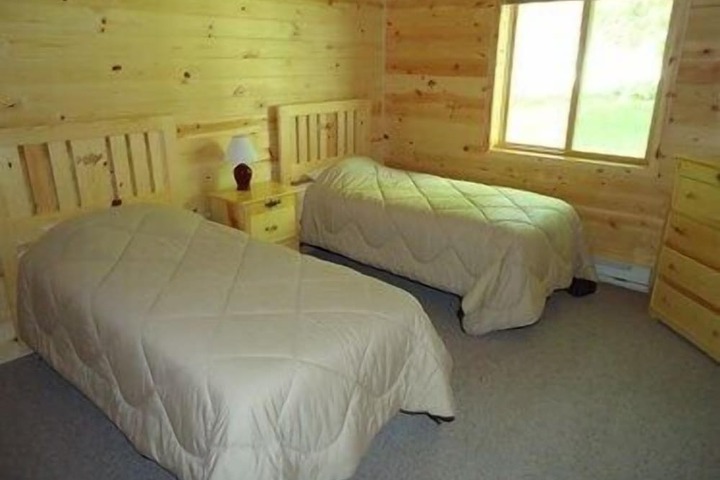 Room 8 of 20