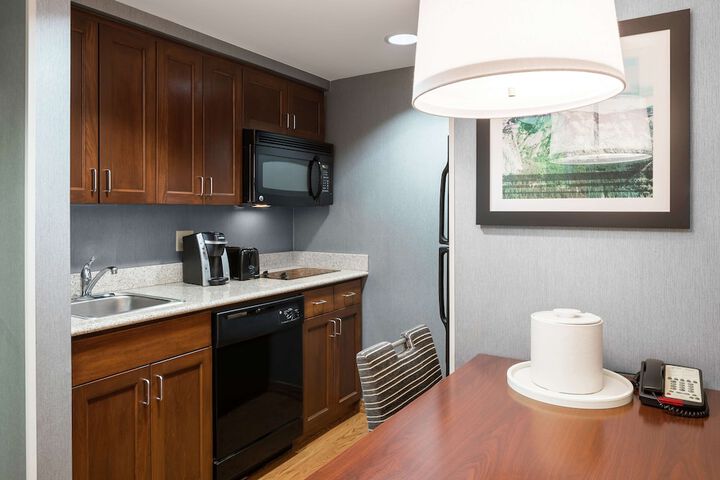 Homewood Suites by Hilton Fresno Airport / Clovis CA