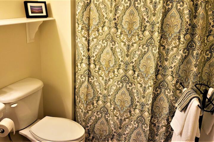 The Elmere House Bed & Breakfast
