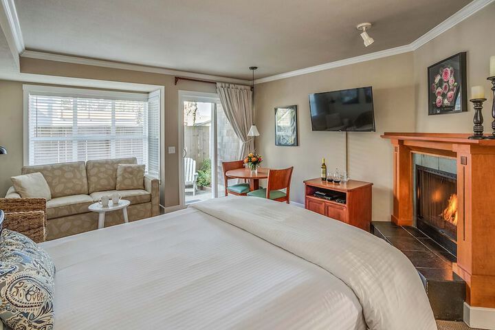 Cannon Beach Hotel Collection