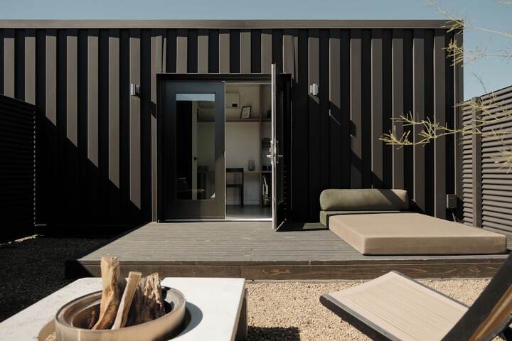 RESET Hotel Joshua Tree National Park Outdoor Collection by Marriott Bonvoy