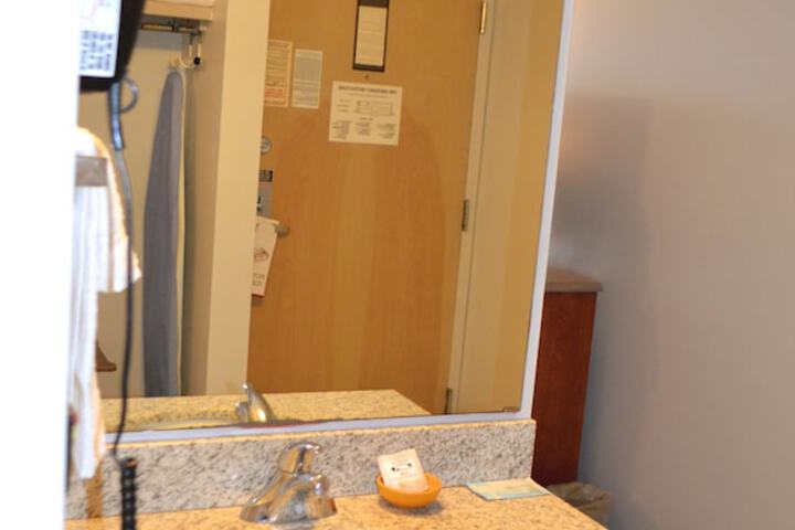 Room 135 of 260